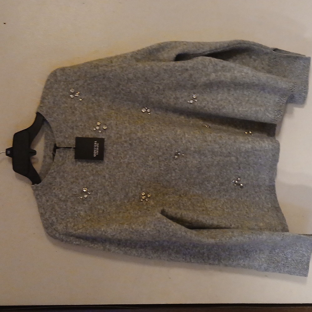 Simply vera Verawang sweater rhinestone embellishments